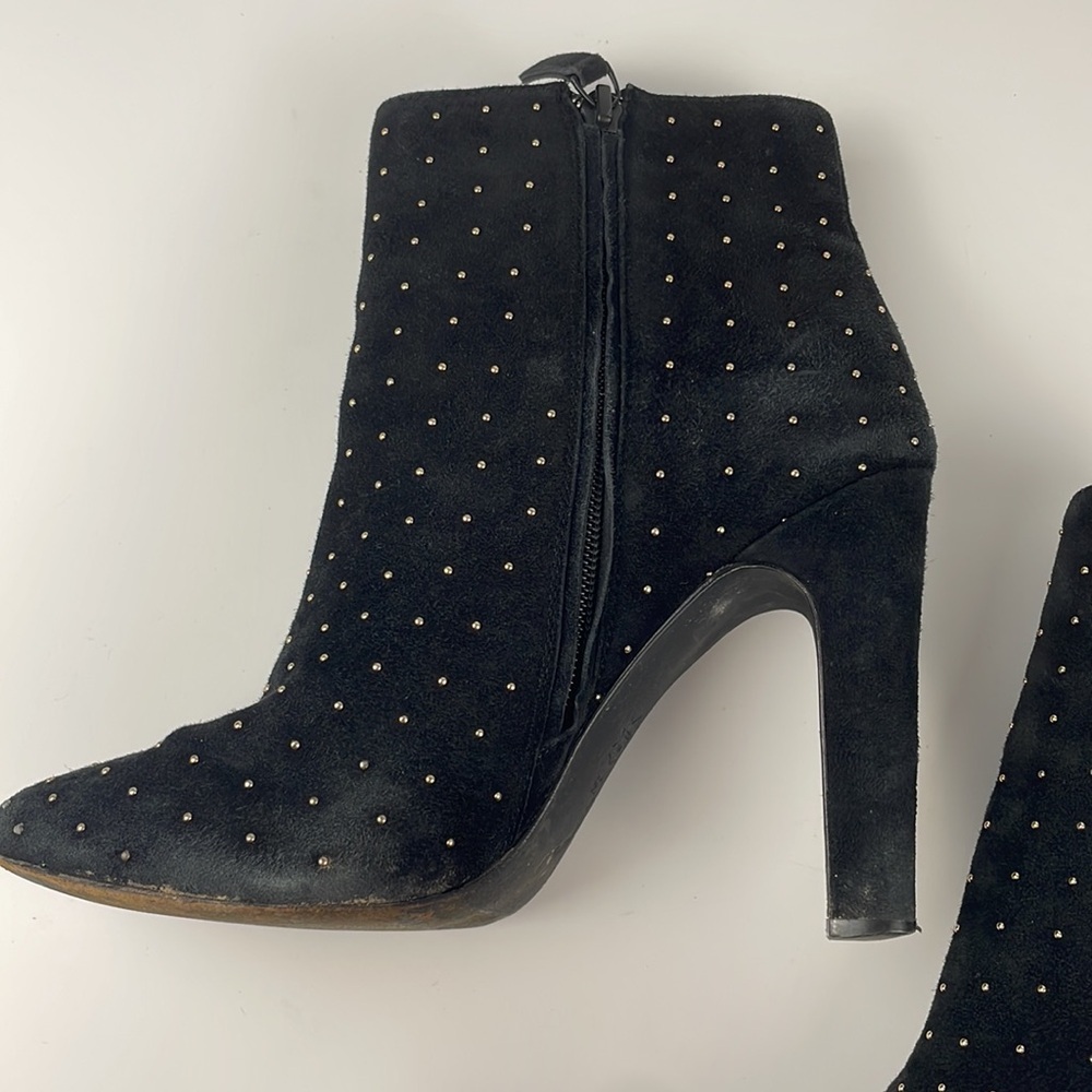 Joie | Hachrio Studded Suede Leather 4.25" Heel Ankle Bootie Black Size 39 - Picture 13 of 14